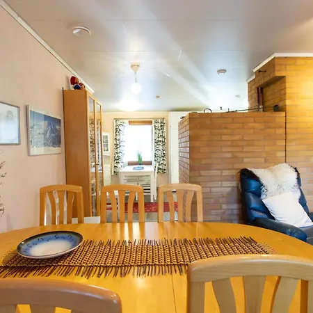 Kesaenkilehto By Interhome Nyaraló Äkäslompolo