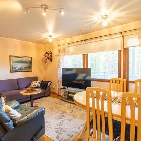 Kesaenkilehto By Interhome Äkäslompolo