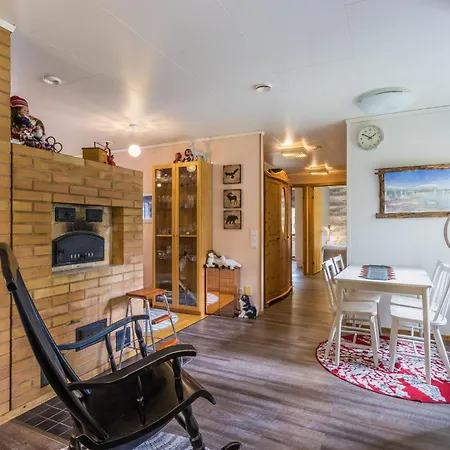 Kesaenkilehto By Interhome Äkäslompolo